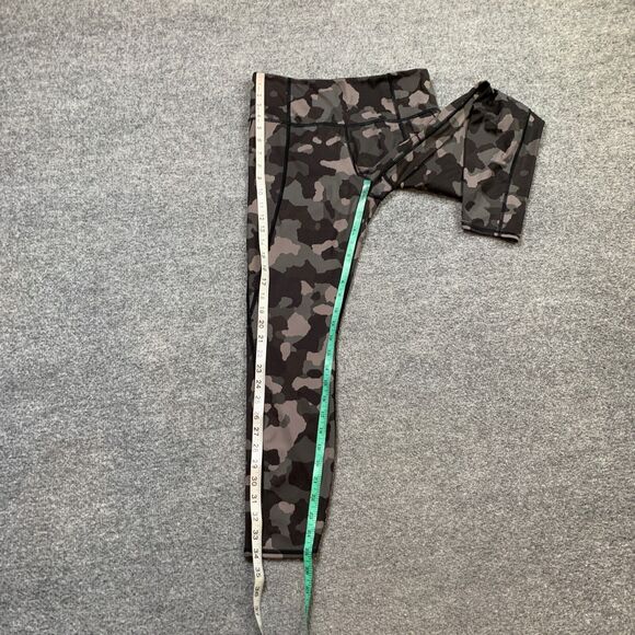 Athleta Tight Womens S Small Multi Lightning Camo 7/8 Paneled Pockets Stretch - Picture 5 of 12